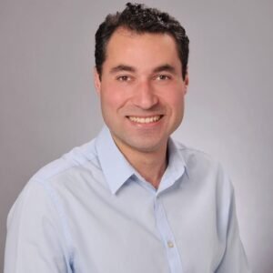 د. صفوان الريحاوي – طبيب عيون عربي في برلين Karlshorst