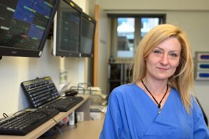 الدكتورة نسرين رحيمي – أخصائية طب العظام وإعادة التأهيل في ميونخ Perlach