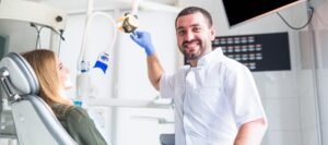 د. حسام الرشو – طبيب أسنان عربي في كولن Innenstadt / Innenstadt-Mitte