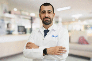 د. مصطفى يلدش – طبيب عام وأسرة عربي في هامبورغ Altona-Altstadt