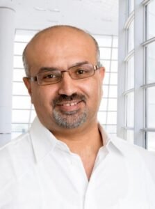 الدكتور محمد عمرو – طبيب أسنان عربي متميز في فرانكفورت أوفنباخ