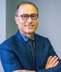 د. حيدر المنصور – دكتور عظام عربي متخصص في كولن Deutz