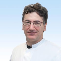 د. عمر أبو عيسى – استشاري جراحة القلب والصدر في إيسن Universitätsklinikum Essen