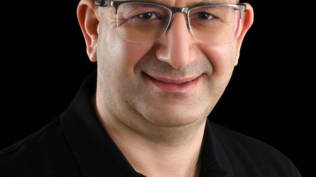 د. ظافر الرفاعي – دكتور أطفال عربي في برلين Reinickendorf
