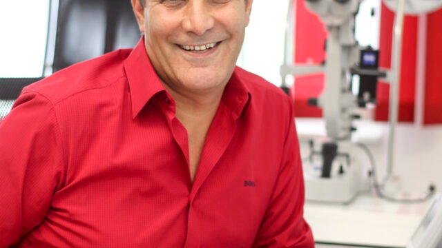 الدكتور مالك مبيض – طبيب عيون عربي بالقرب من هامبورغ Buxtehude