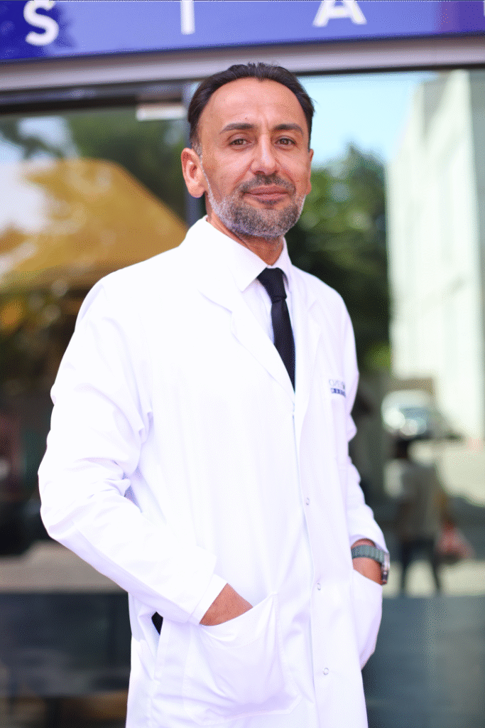 د. Mehmet Deniz Kurdi – طبيب عربي مختص في الطب العام في كولن Kalk