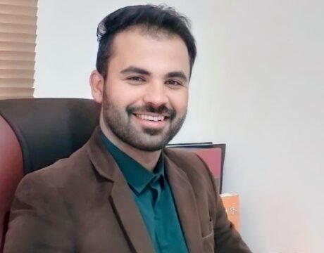 د. أحمد عبدالله – طبيب أطفال عربي في كولن Nippes