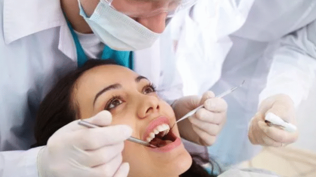 د. أيصر أبو صالح –طبيب أسنان عربي في هامبورغ Borgfelde