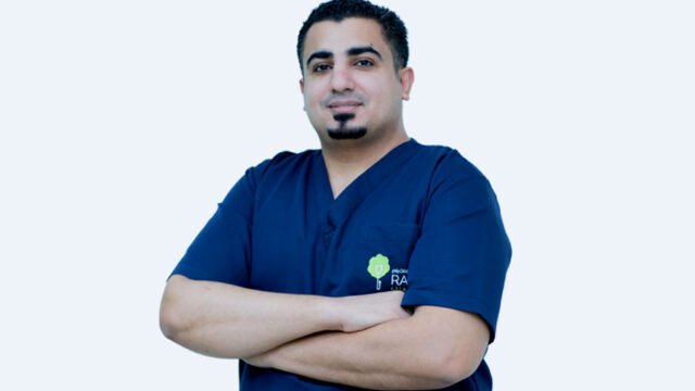 د. جعفر إبراهيم – طبيب أسنان عربي متخصص في جراحة الفم في كولونيا Brück