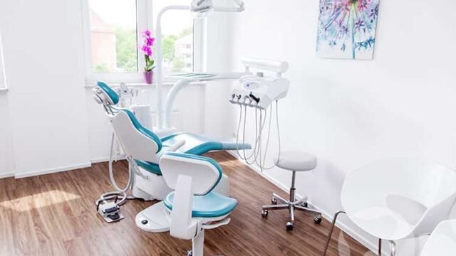 د. سوزان الشايب – طبيبة تقويم أسنان عربية في هامبورغ منطقة Eimsbüttel