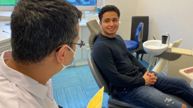 د. طارق النابلسي – دكتور أسنان عربي في كولن Vingst