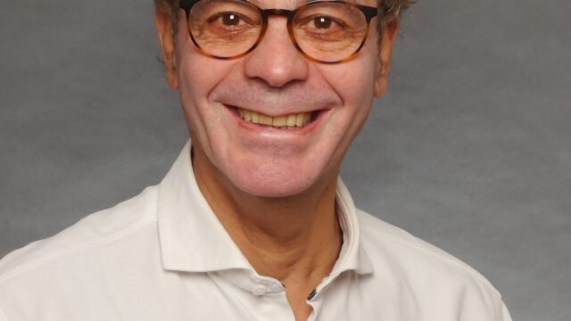 الدكتور سالم كمال – طبيب أعصاب وعلاج الألم في كولن Marienburg