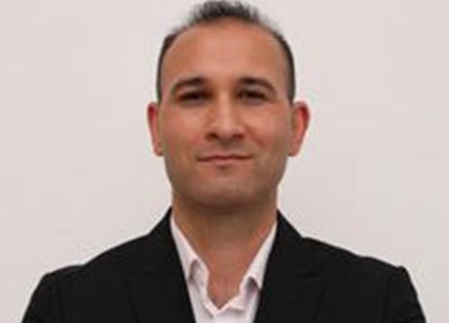 الدكتور عادل يوسف : طبيب نفسي عربي للأطفال والمراهقين في كولونيا Mülheim