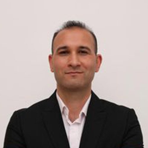 الدكتور عادل يوسف : طبيب نفسي عربي للأطفال والمراهقين في كولونيا Mülheim