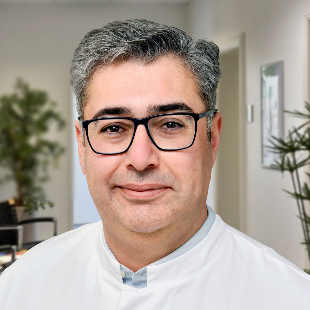 الدكتور قروش كبير – جراح قلب وطب صدمات قرب كولن Barmen