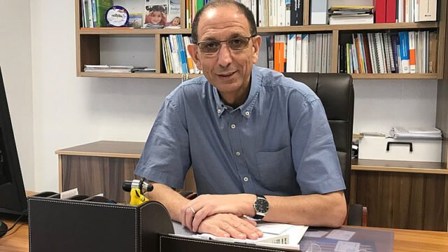 الدكتور يوسف المصري – دكتور أطفال عربي في فرانكفورت Dietzenbach