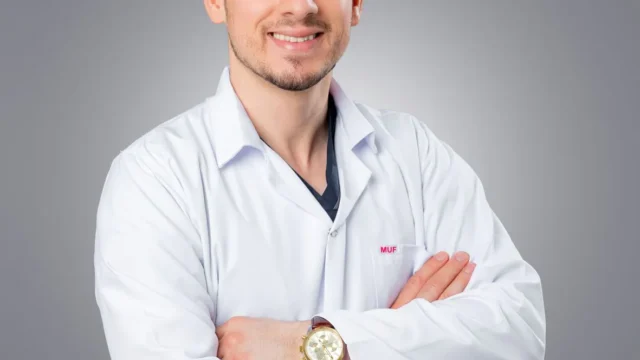 د. توما سمير منصور – طبيب عام عربي في إيسن Altenessen