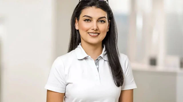 د. رند السادة – طبيبة أسنان عربية متخصصة في إيسن Limbecker Platz