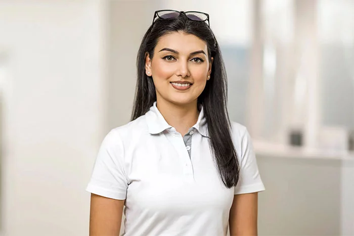 د. رند السادة – طبيبة أسنان عربية متخصصة في إيسن Limbecker Platz