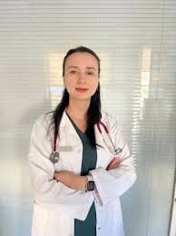 د. ليزا مكنسي – دكتورة عامة عربية في فرانكفورت Gallus