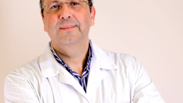 د. محمد العمداوي – اختصاصي جراحة العظام والعمود الفقري في إيسن Limbecker Platz