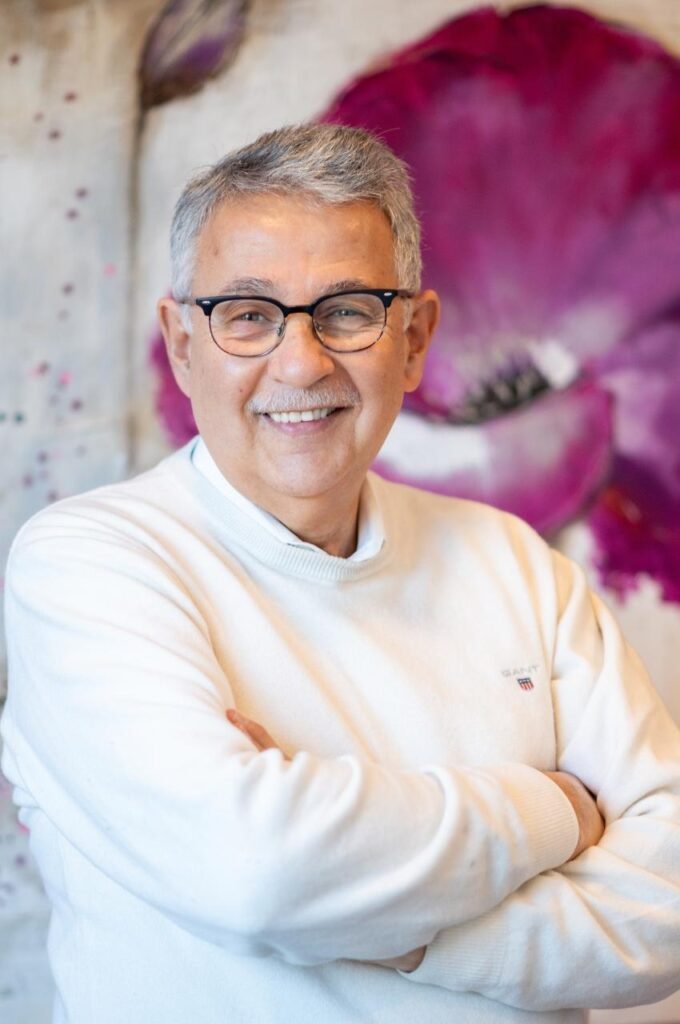 د. مازن هلال – طبيب نسائي عربي متخصص في دورتموند