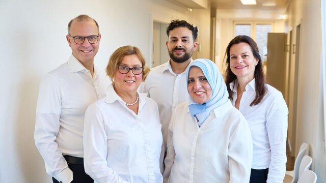 الدكتورة هدى محمود – دكتورة عيون عربية قريبة من دوسلدورف