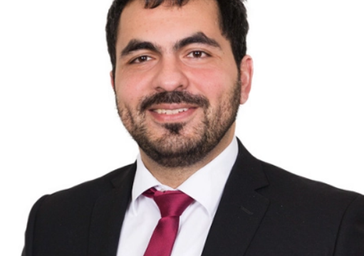 د. مصطفى دعبول – دكتور جراحة عربي في دوسلدورف