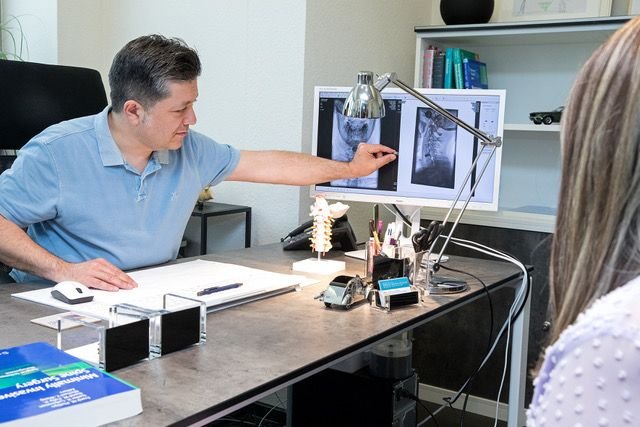 الدكتور فواز أسعد – أفضل دكتور أعصاب عربي في دوسلدورف